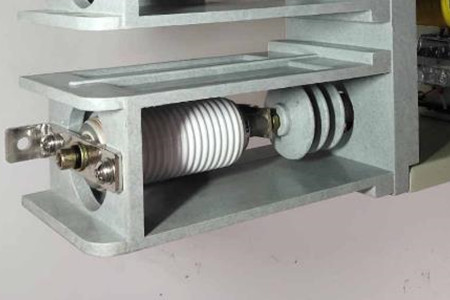 怎樣解決真空滅弧室漏氣？定期檢測有必要！